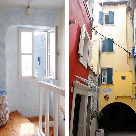 Blue Doors Apartment